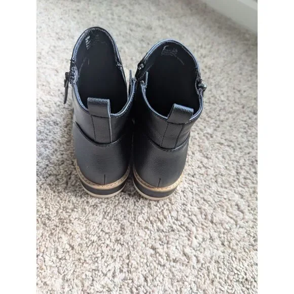 Me Too Women's Black Wedge Ankle Boots Vegan Leather Zip Booties Size 7.5 - Picture 4 of 8